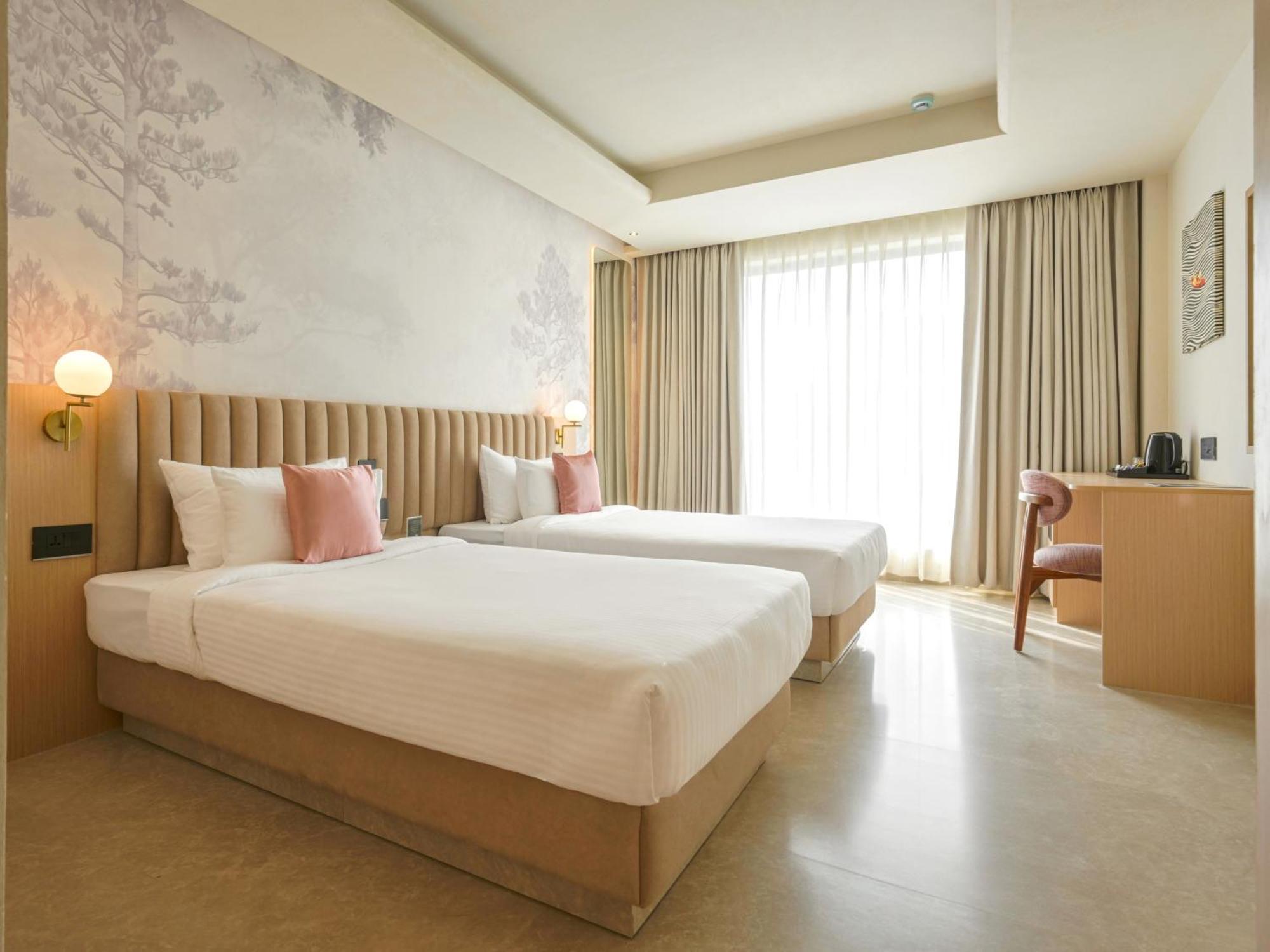 Arrival Hotel Hajdarabad Zewnętrze zdjęcie